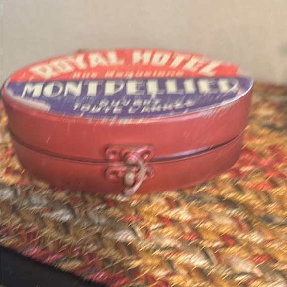 Vintage Red and Blue Decorative Box - Picture 7 of 13